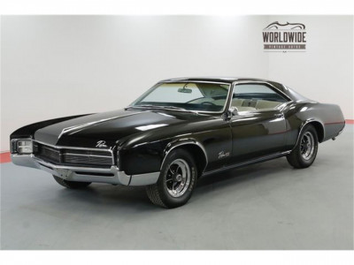 11645790-1967-buick-riviera-std.jpg