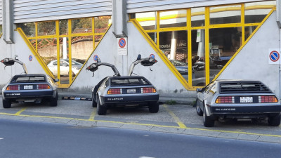 delorean en suisse.jpg