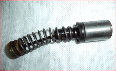 Maitre cylindre embrayage piston.JPG